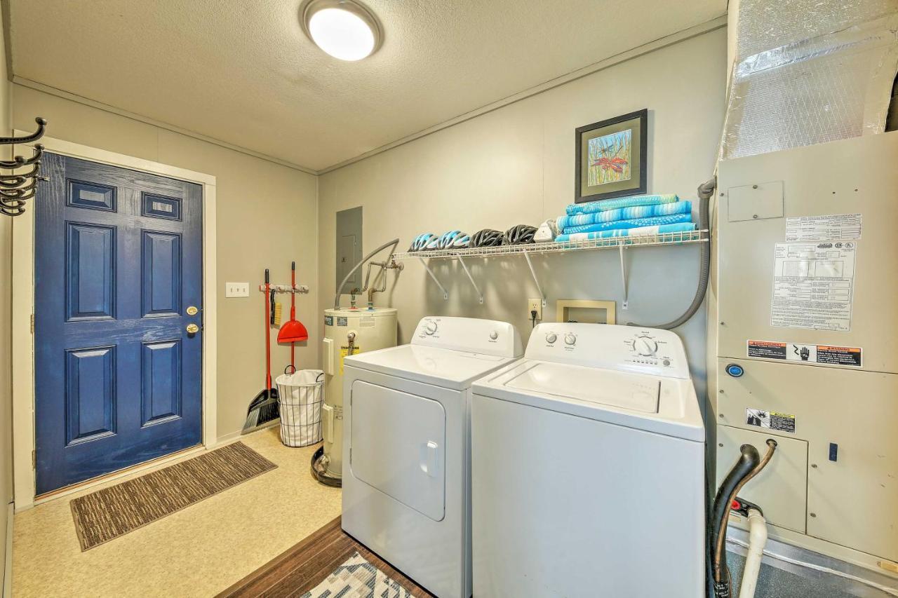 Cozy Cottage Less Than 2 Mi To Cape Hatteras Natl Shore! Frisco Luaran gambar